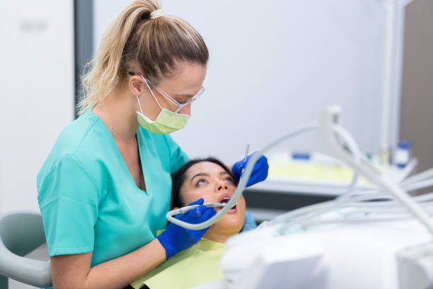 Emergency Gum Pain Relief in SC
